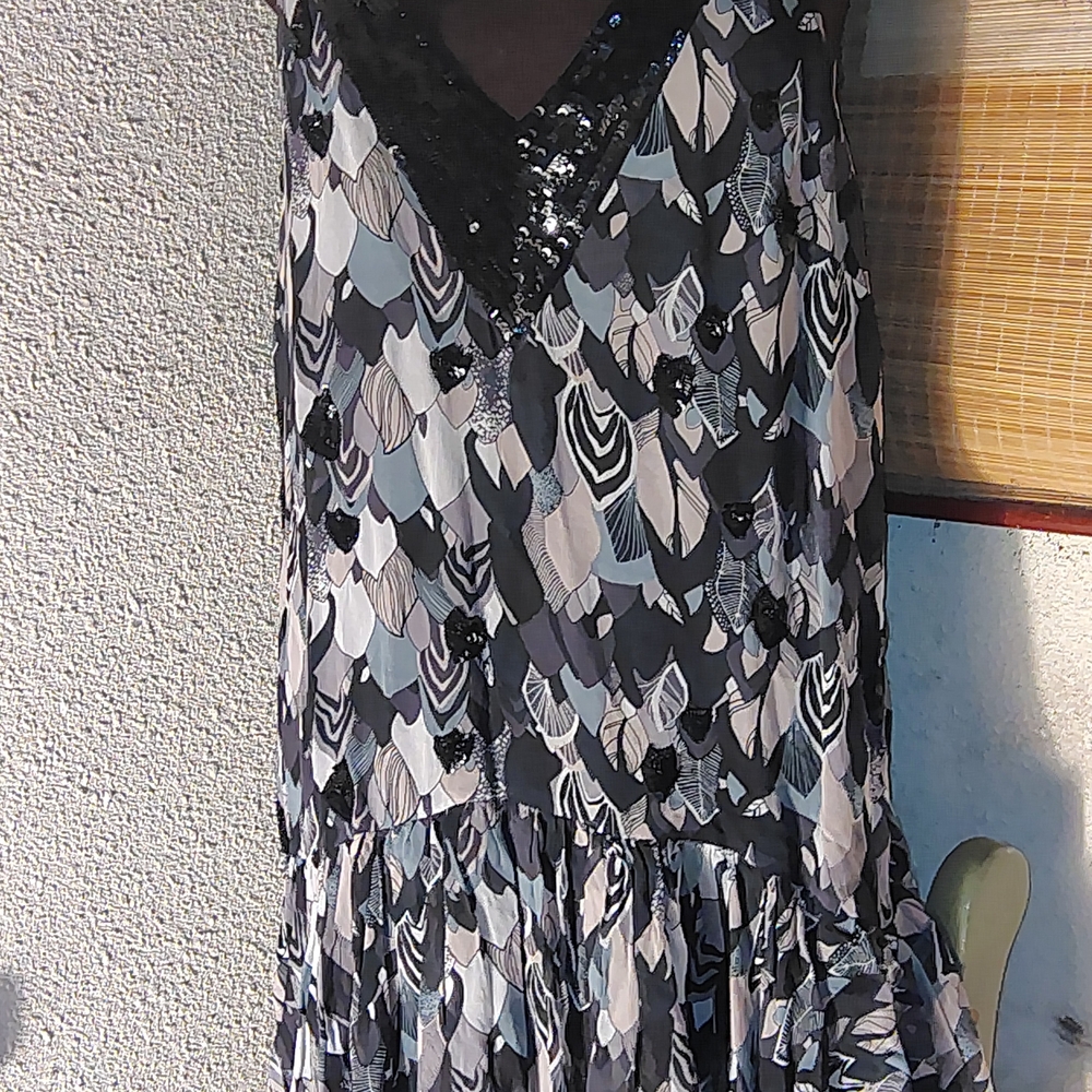 FLAPPER'ESQU French Connection Multicolor Sequined Drop Waist Dress Nwot - Picture 5 of 10